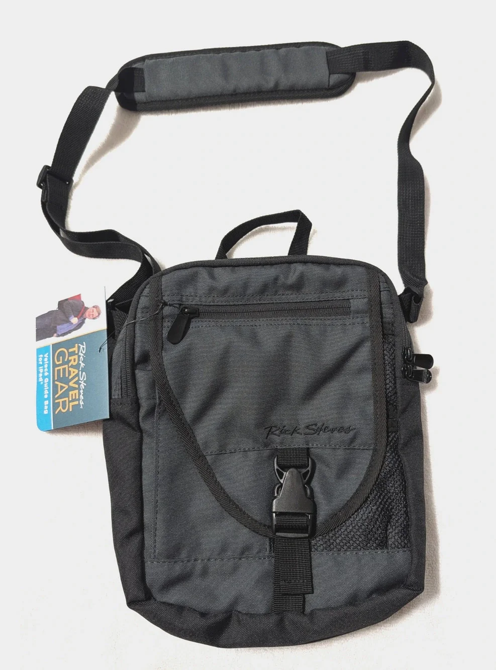Rick Steves Europe Travel Gear Veloce Guide Bag For iPad Crossbody green black